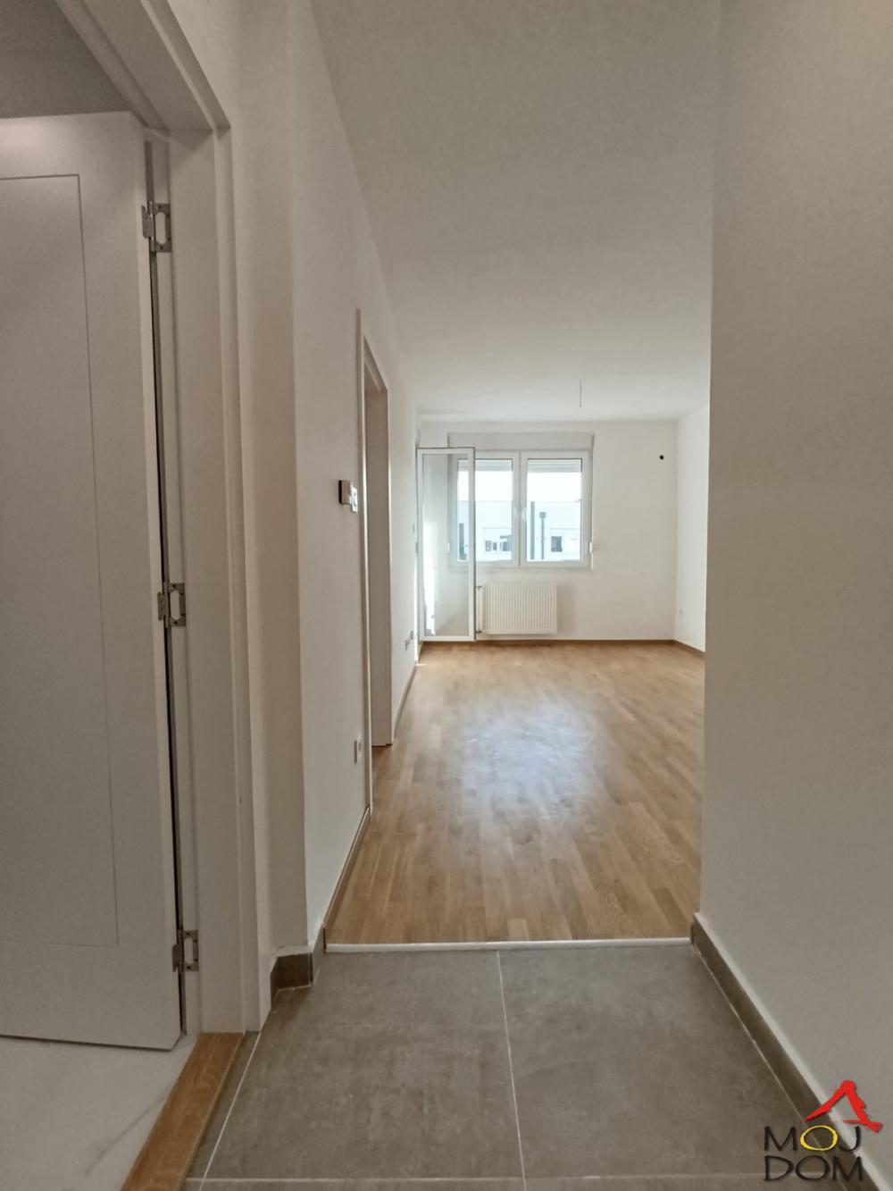 Slika 5 - Stan,NOVI SAD,AVIJACIJA,kv: 39, € 110200, ID: 1030863