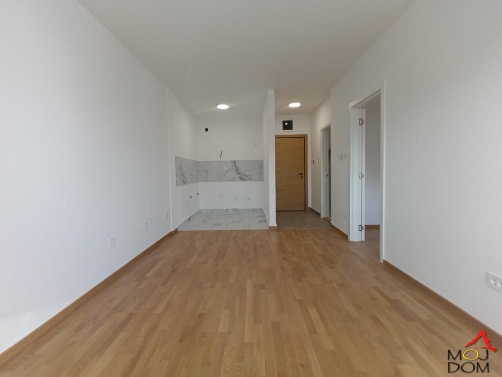 Slika 1 - Stan,NOVI SAD,AVIJACIJA,kv: 39, € 110200, ID: 1030863