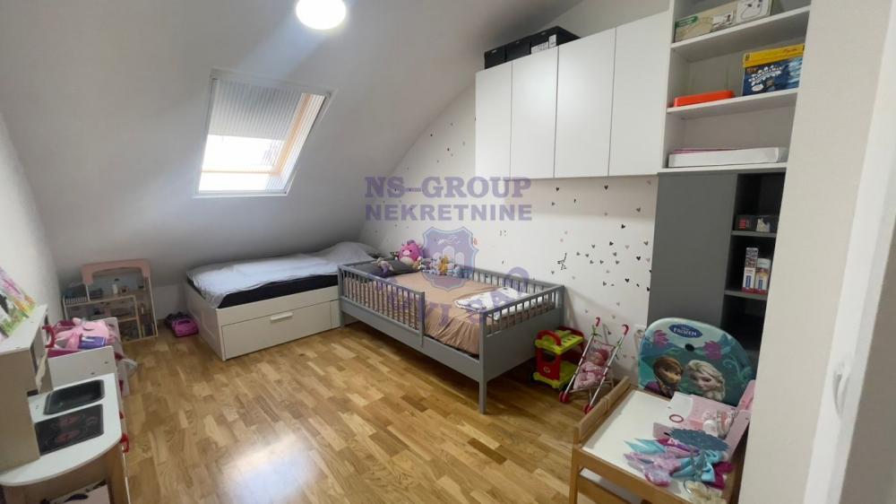 Slika 6 - Fenomenalan porodičan stan u Petrovaradinu! 106m2 