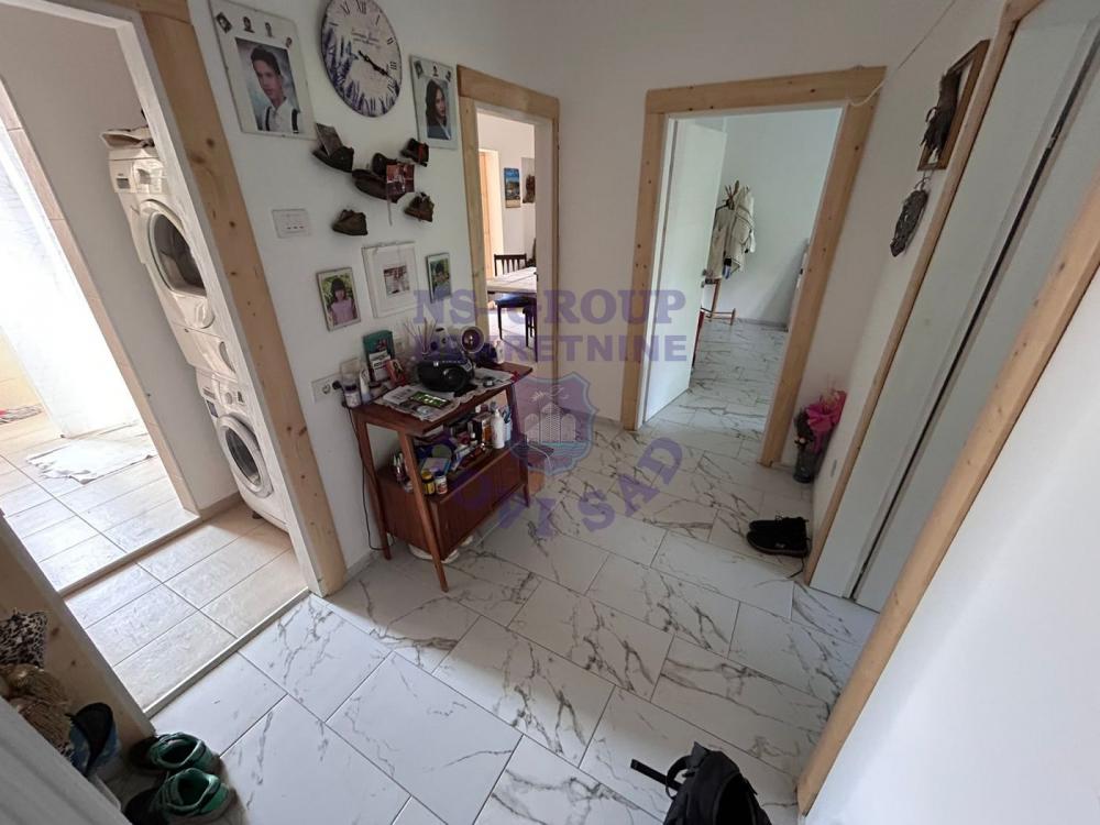 Slika 3 - U ponudi fenomenalan stan na Keju