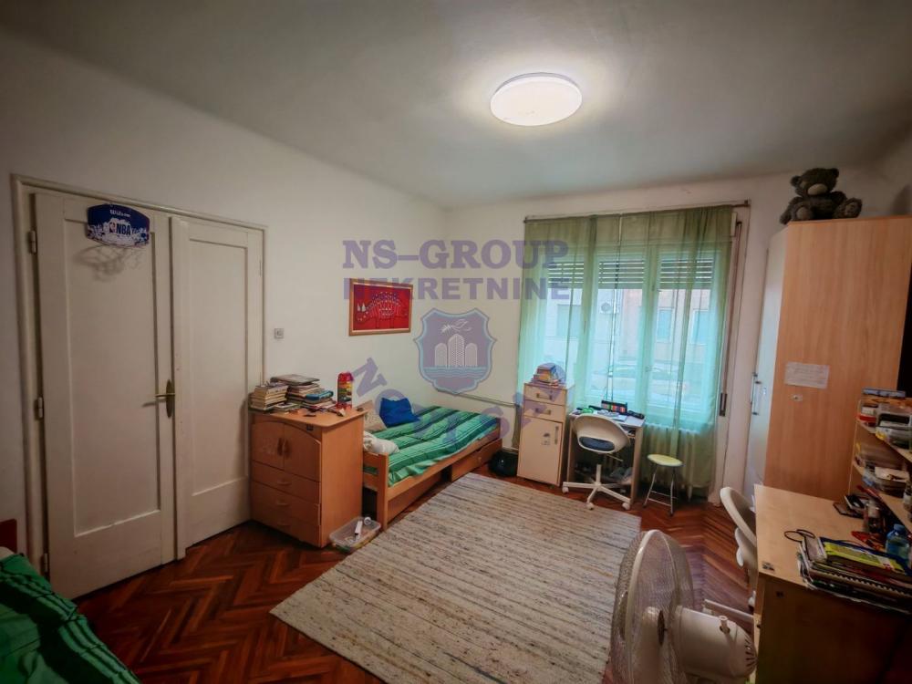 Slika 4 - Retko u ponudi, fantastičan salonski stan