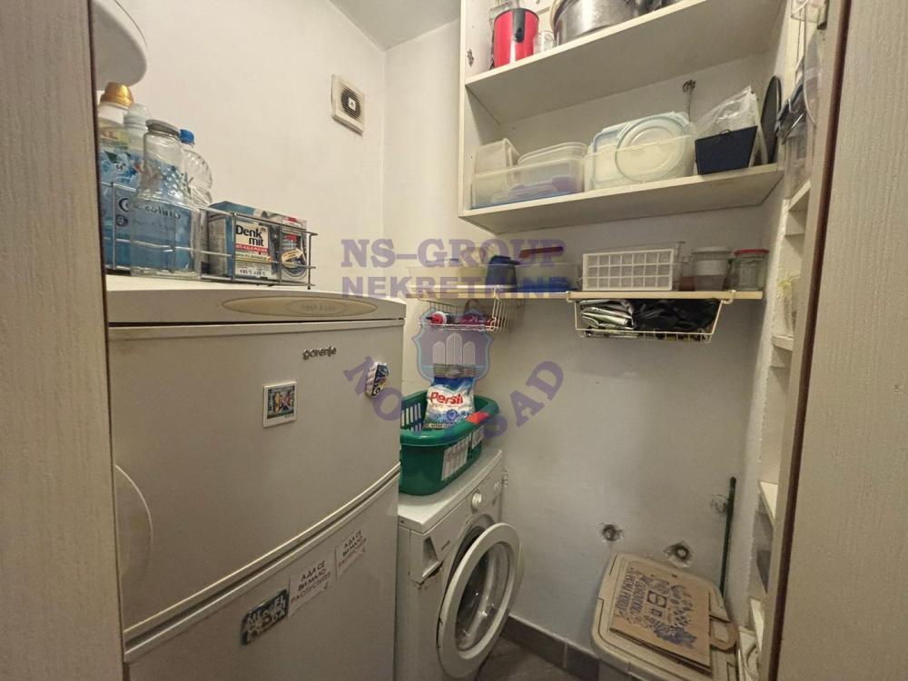 Slika 8 - VELIK I TROSOBAN PORODIČAN STAN NA GRBAVICI!