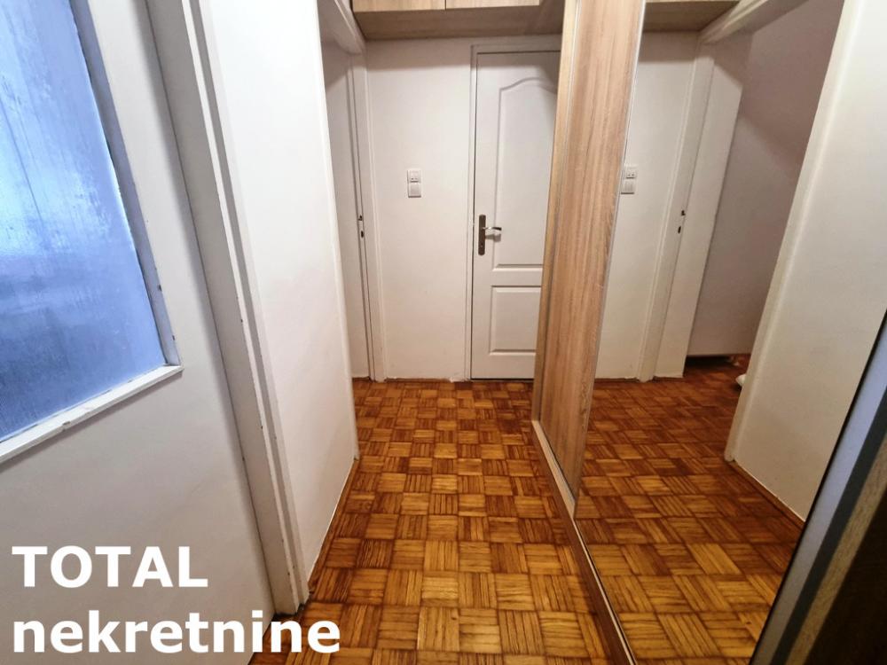 Slika 11 - Stan,NOVI SAD,CARA DUSANA,kv: 43.00, € 143170, ID: 1101023