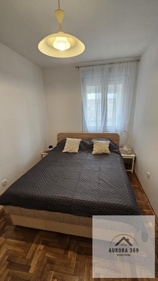 Slika 6 - PRODAJE SE ODLIČAN JEDNOIPOSOBAN STAN U NOVOM SADU- SOCIJALNO