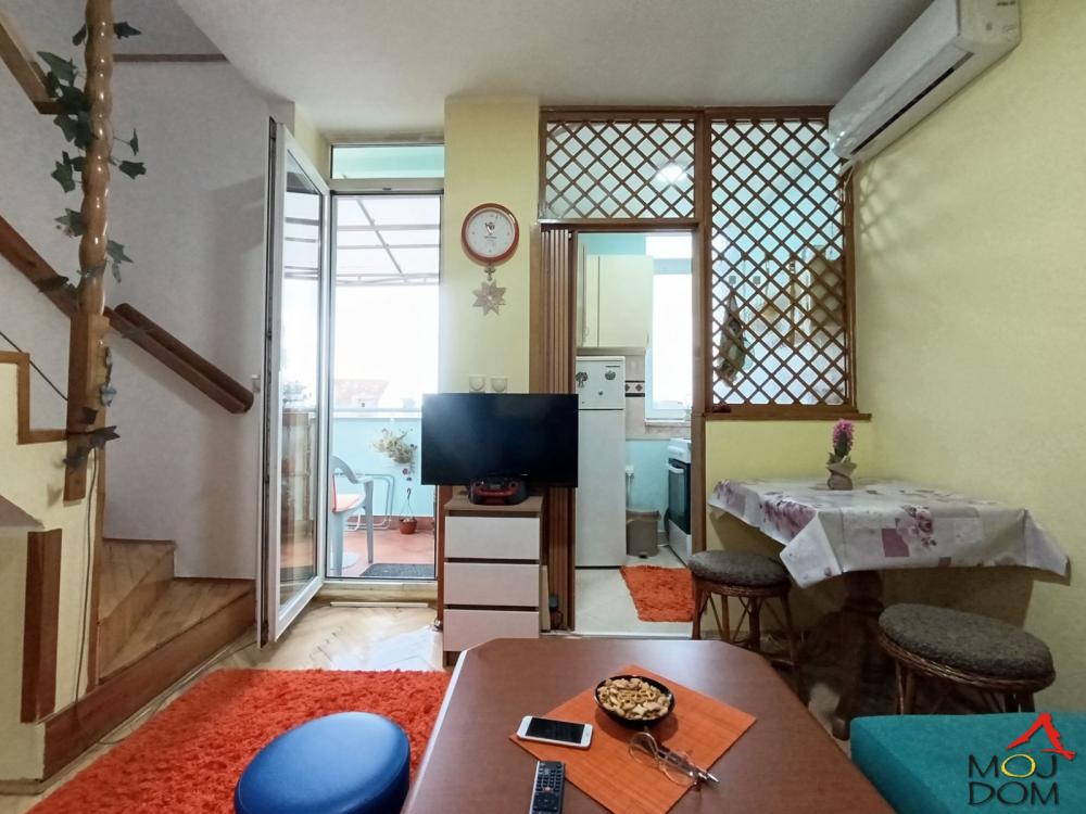 Slika 2 - Stan,NOVI SAD,BULEVAR EVROPE,kv: 40, € 113300, ID: 1030878