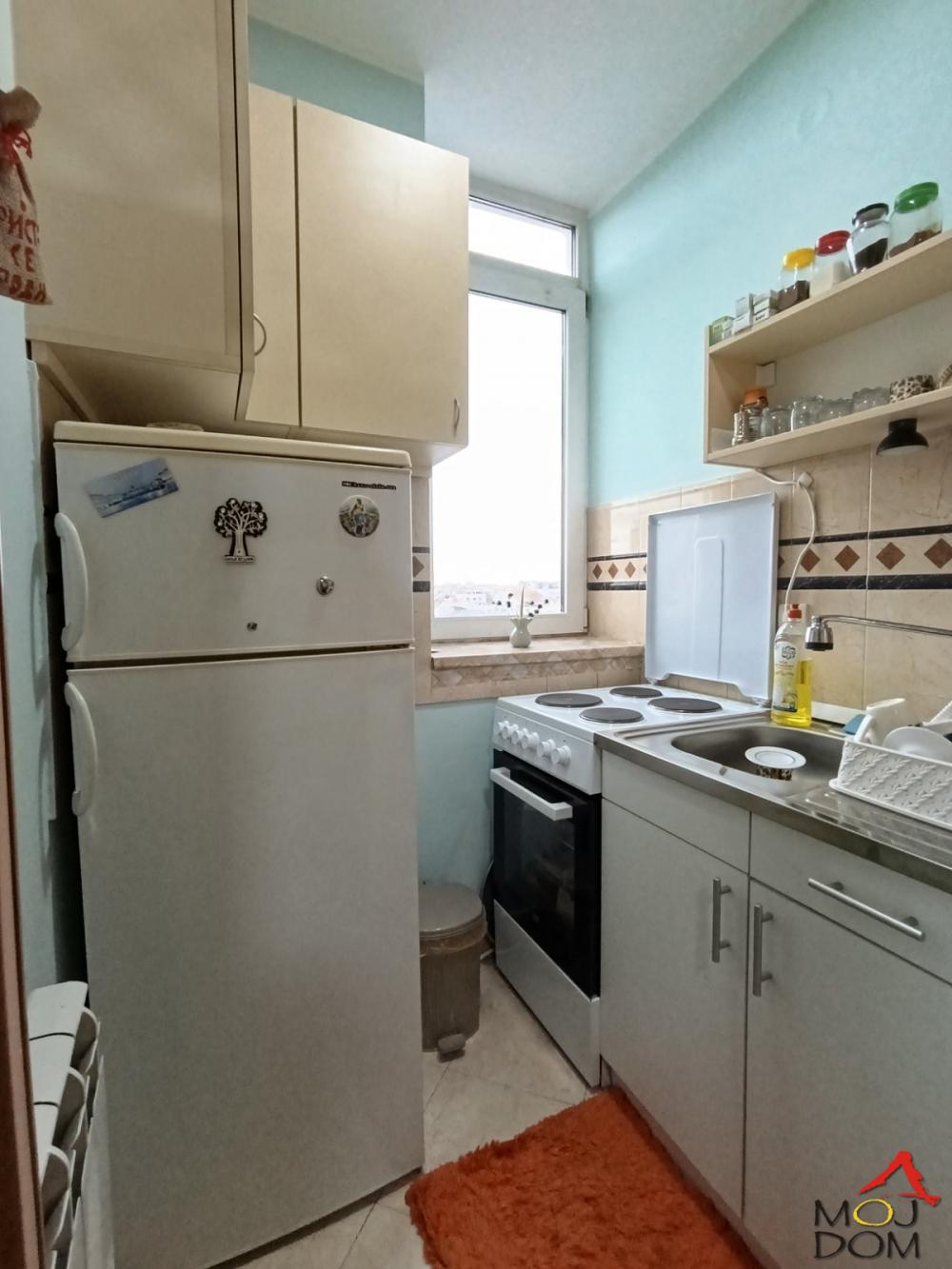 Slika 11 - Stan,NOVI SAD,BULEVAR EVROPE,kv: 40, € 113300, ID: 1030878