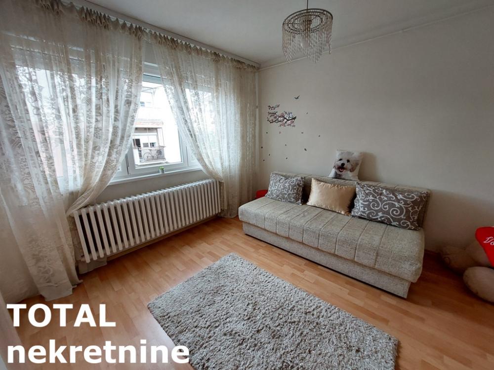 Slika 1 - Stan,NOVI SAD,ZELEZNICKA STANICA,kv: 56.00, € 130000, ID: 1101008