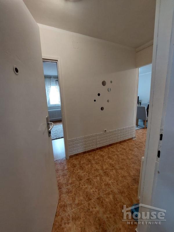 Slika 5 - Stan,NOVI SAD,ZELEZNICKA STANICA,kv: 56.00, € 130000, ID: 1064160