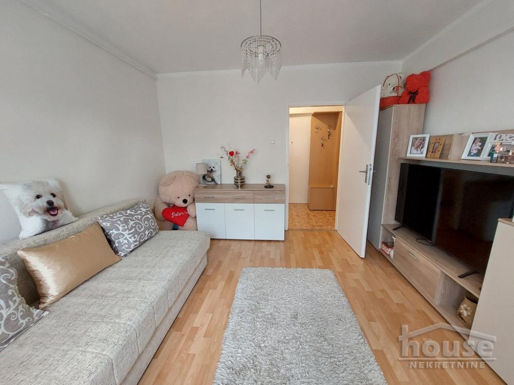 Slika 10 - Stan,NOVI SAD,ZELEZNICKA STANICA,kv: 56.00, € 130000, ID: 1064160