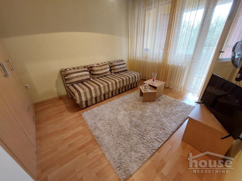 Slika 2 - Stan,NOVI SAD,ZELEZNICKA STANICA,kv: 56.00, € 130000, ID: 1064160
