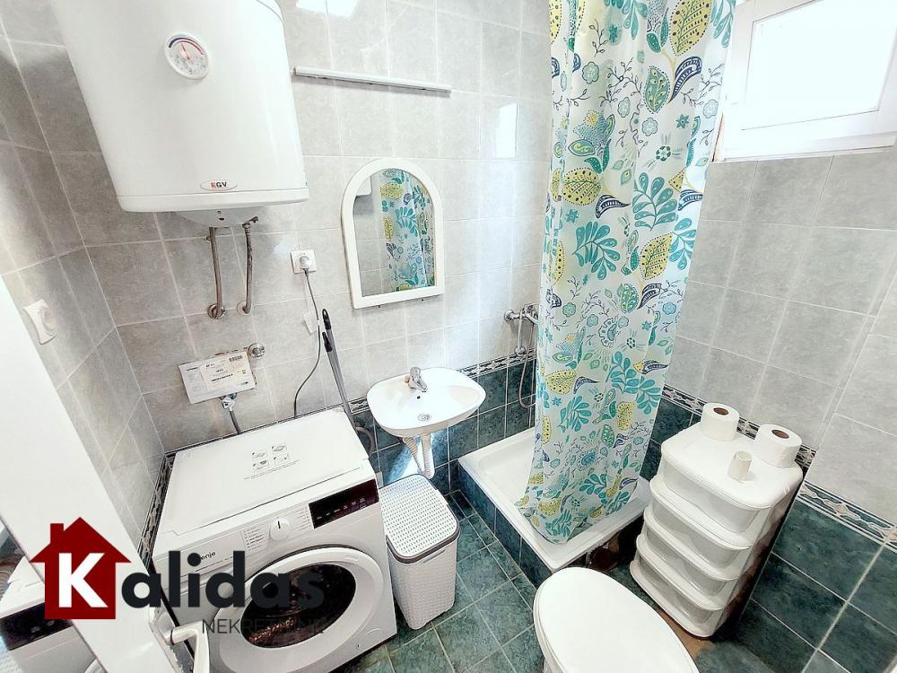 Slika 7 - Stan,NOVI SAD,CENTAR,kv: 15, € 66950, ID: 1007941