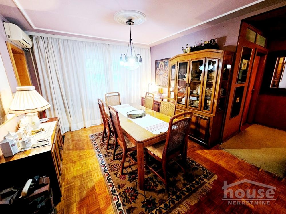 Slika 6 - Stan,NOVI SAD,CENTAR,kv: 115.00, € 450000, ID: 1064142