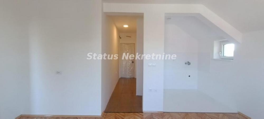 Slika 3 - Južni Telep-Uknjižen Renoviran Jednoiposoban stan 46 m2 sa Lepom Terasom-065/385 8880