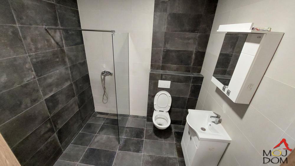 Slika 10 - Stan,PETROVARADIN,ALIBEGOVAC,kv: 78, € 169950, ID: 1030858