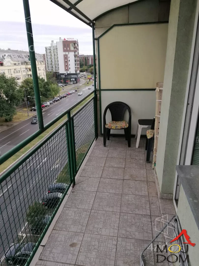 Slika 2 - Stan,NOVI SAD,BULEVAR EVROPE,kv: 28, € 80750, ID: 1030861