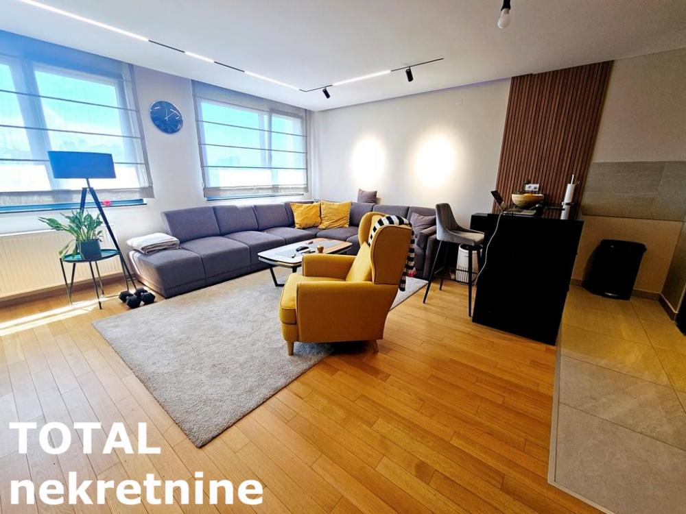 Slika 2 - Stan,NOVI SAD,CARA DUSANA,kv: 69.00, € 236900, ID: 1100676