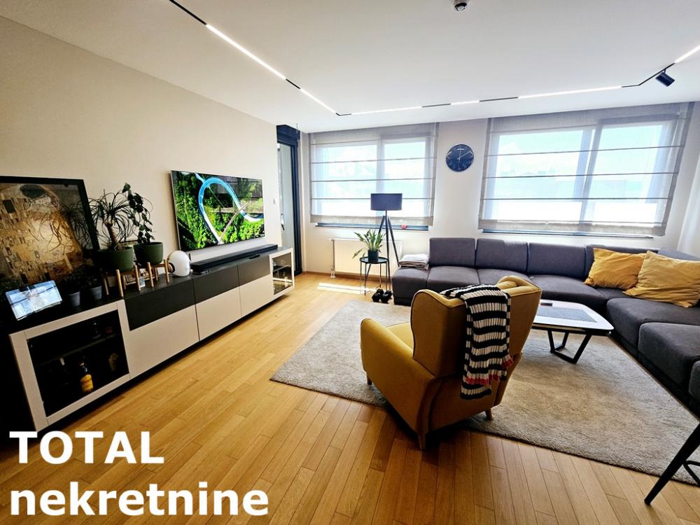 Slika 1 - Stan,NOVI SAD,CARA DUSANA,kv: 69.00, € 236900, ID: 1100676