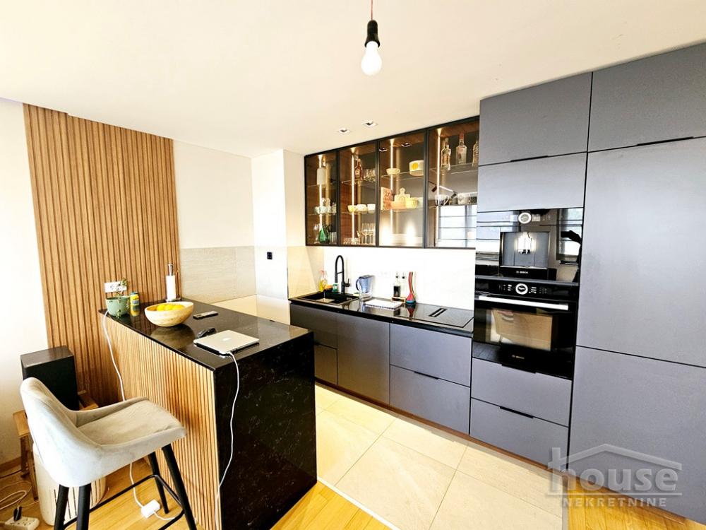 Slika 5 - Stan,NOVI SAD,CARA DUŠANA,kv: 69.00, € 236900, ID: 1063828