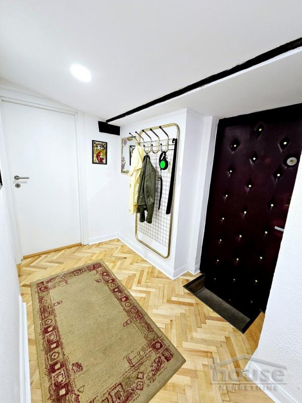 Slika 9 - Stan,NOVI SAD,CENTAR,kv: 95.00, € 280000, ID: 1064201