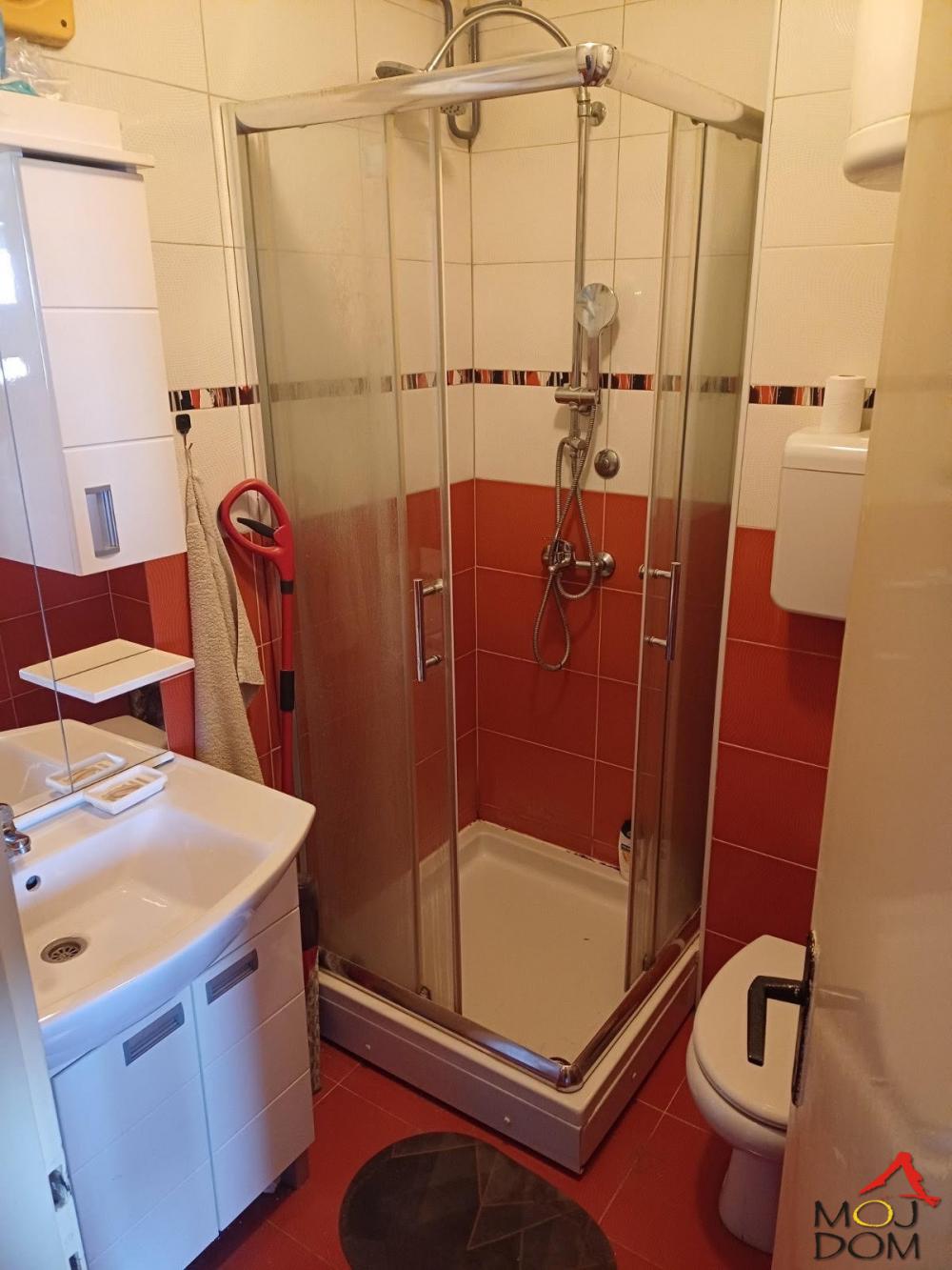 Slika 5 - Stan,NOVI SAD,STANICA,kv: 28, € 84500, ID: 1030869