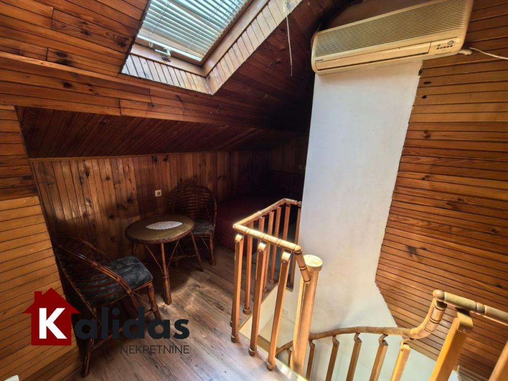 Slika 11 - Stan,NOVI SAD,TELEP,kv: 72, € 118000, ID: 1007963