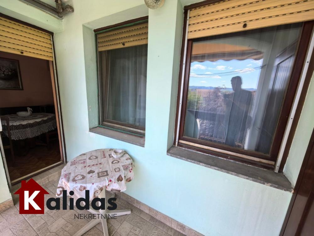 Slika 10 - Stan,NOVI SAD,TELEP,kv: 72, € 118000, ID: 1007963