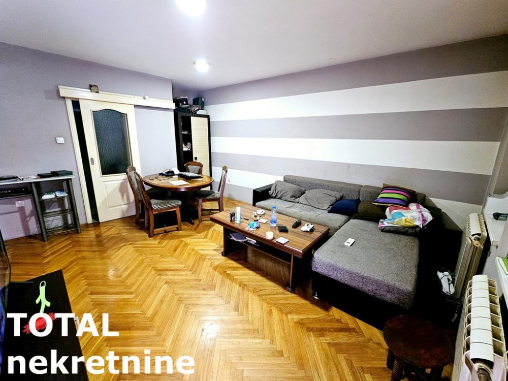 Glavna slika -Stan,NOVI SAD,BULEVAR,kv: 90.00, € 240800, ID: 1101043