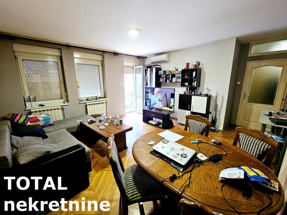 Slika 2 - Stan,NOVI SAD,BULEVAR,kv: 90.00, € 240800, ID: 1101043