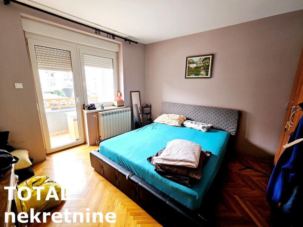 Slika 6 - Stan,NOVI SAD,BULEVAR,kv: 90.00, € 240800, ID: 1101043