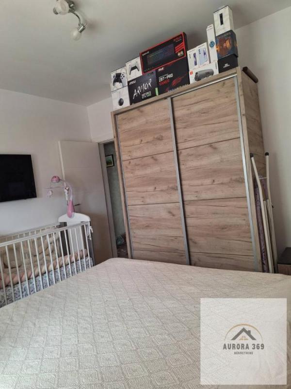 Slika 6 - SOMBORSKI BULEVAR, NOVI SAD, LEP DVOIPOSOBAN STAN