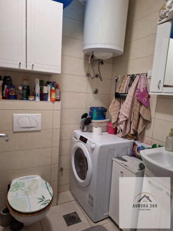 Slika 7 - SOMBORSKI BULEVAR, NOVI SAD, LEP DVOIPOSOBAN STAN