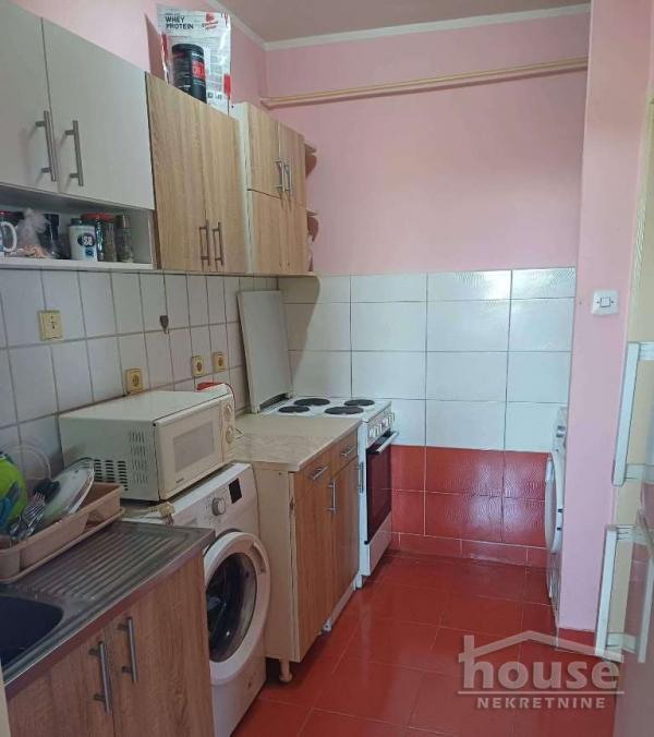 Slika 2 - Stan,NOVI SAD,ZELEZNICKA STANICA,kv: 28.00, € 69000, ID: 1064167