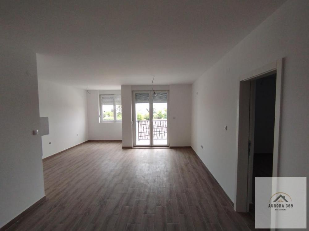 Slika 3 - NOVI SAD- VETERNIK - NOVOGRADNJA, TROIPOSOBAN, 74m2
