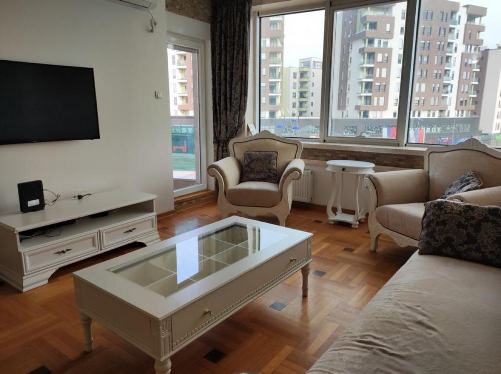 Glavna slika -Četvorosoban stan na Telepu