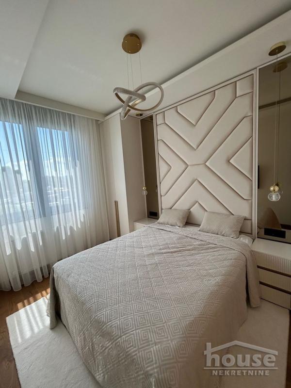 Slika 5 - Stan,NOVI SAD,SAJAM,kv: 82.00, € 254200, ID: 1064206