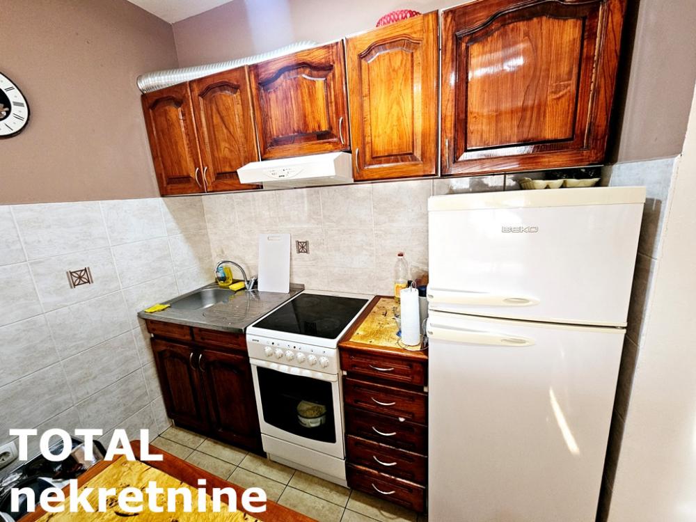 Slika 5 - Stan,NOVI SAD,CARA DUSANA,kv: 24.00, € 85000, ID: 1101090