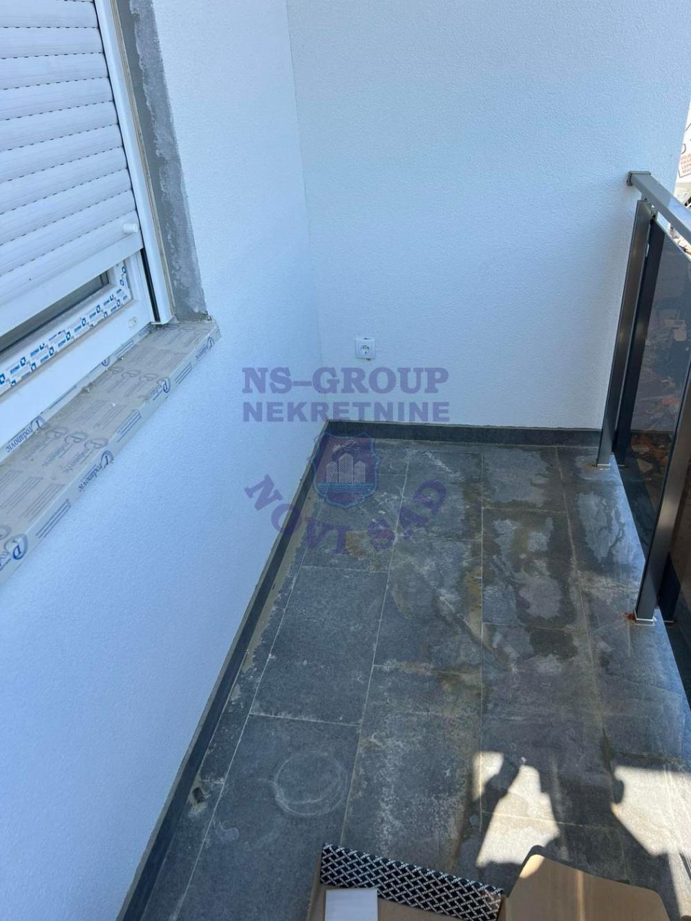 Slika 1 - Dvosoban, 43m2, Adice Novi Sad, sa terasom