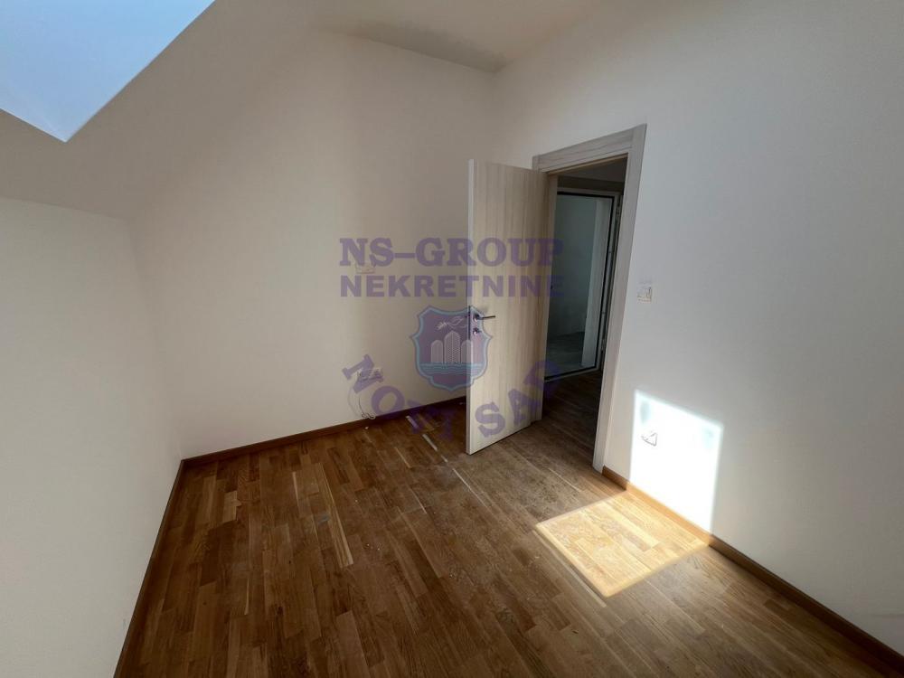 Slika 5 - Dvosoban, 43m2, Adice Novi Sad, sa terasom