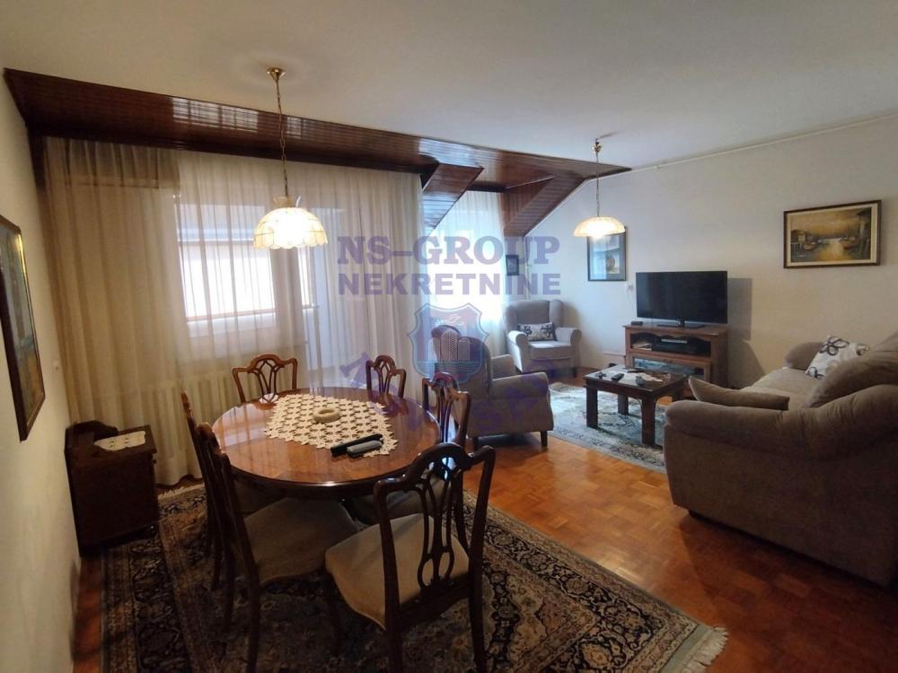 Slika 8 - Četvorosoban, 78m2, Bulevar patrijarha Pavla (Somborski bulevar) Novi Sad, sa terasom