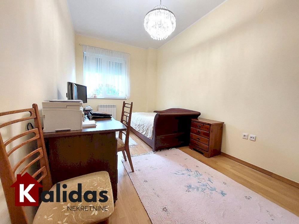 Slika 10 - Stan,NOVI SAD,LIMAN 3,kv: 90, € 283250, ID: 1007965