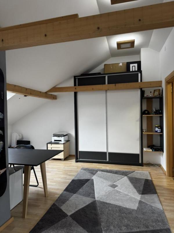 Slika 10 - Petosoban dupleks na Novoj detelinari