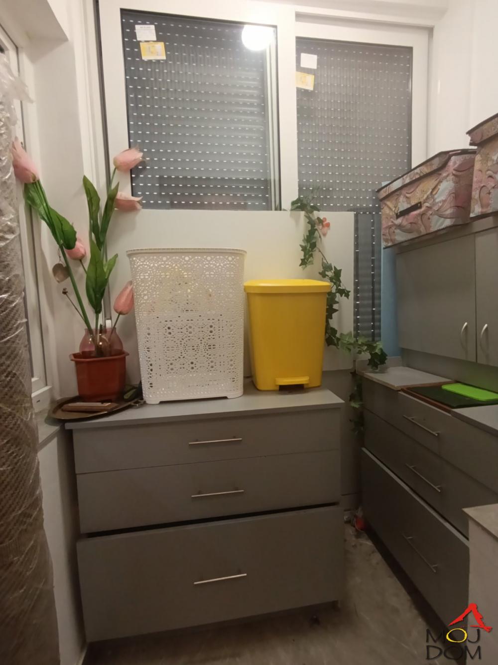 Slika 8 - Stan,NOVI SAD,BULEVAR,kv: 31, € 87550, ID: 1030916