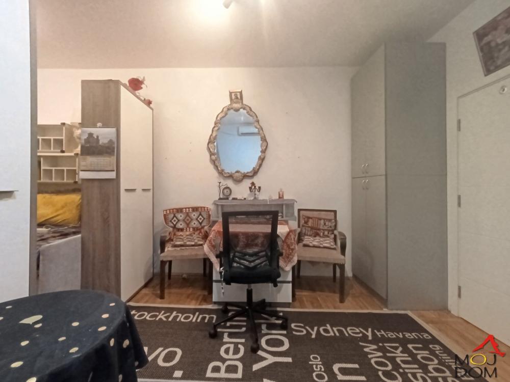 Slika 3 - Stan,NOVI SAD,BULEVAR,kv: 31, € 87550, ID: 1030916