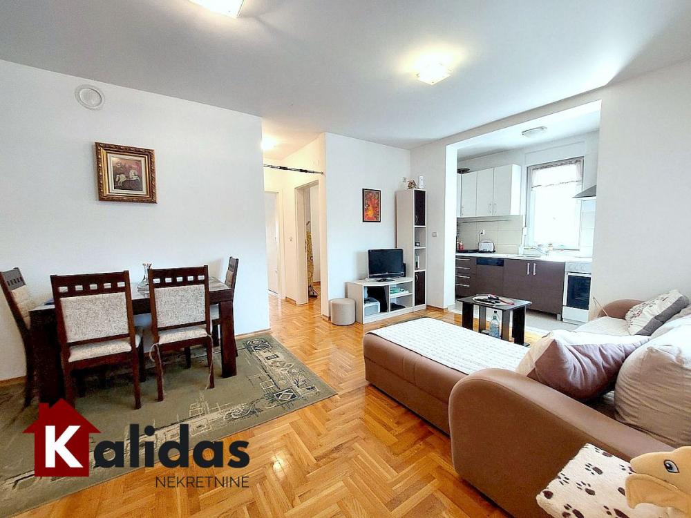 Slika 7 - Stan,NOVI SAD,TELEP,kv: 65, € 160680, ID: 1007978