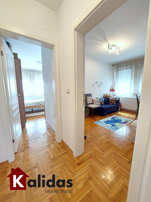 Slika 9 - Stan,NOVI SAD,TELEP,kv: 65, € 160680, ID: 1007978
