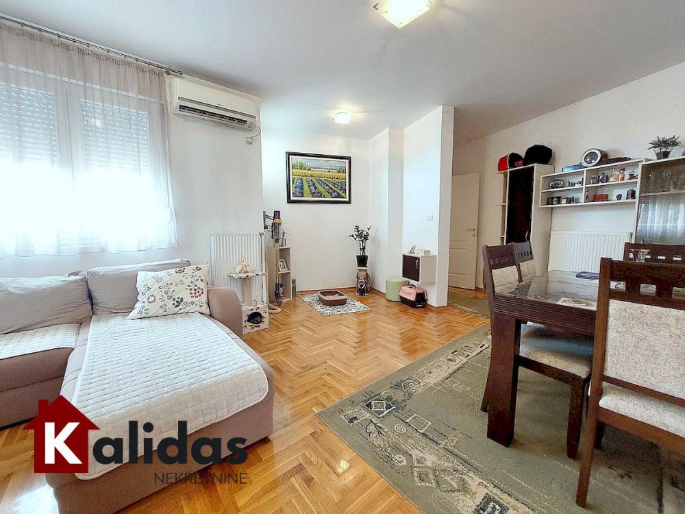 Slika 6 - Stan,NOVI SAD,TELEP,kv: 65, € 160680, ID: 1007978