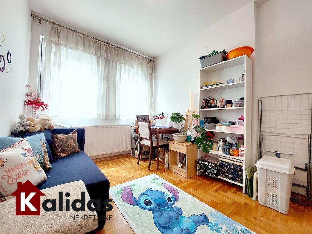 Slika 11 - Stan,NOVI SAD,TELEP,kv: 65, € 160680, ID: 1007978