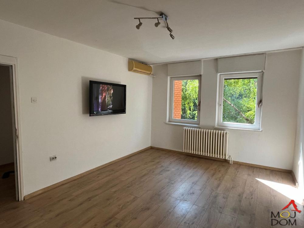 Slika 2 - Stan,NOVI SAD,ŠONSI,kv: 41, € 97850, ID: 1030923