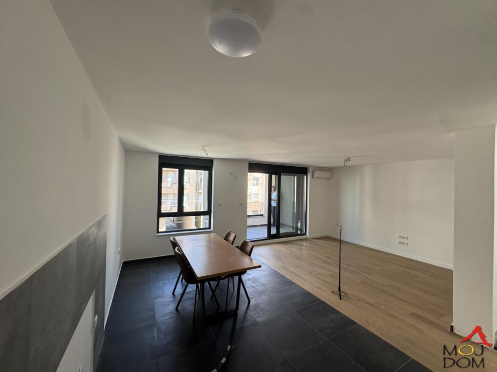 Glavna slika -Stan,NOVI SAD,TELEP,kv: 143, € 368200, ID: 1028606