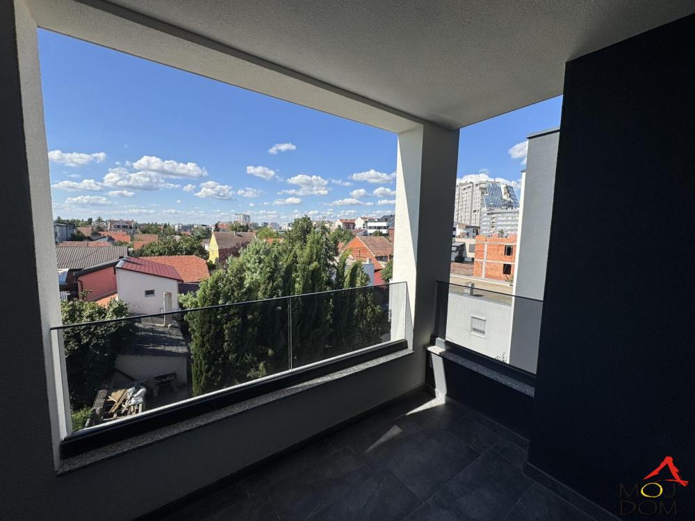 Slika 9 - Stan,NOVI SAD,TELEP,kv: 143, € 368200, ID: 1028606